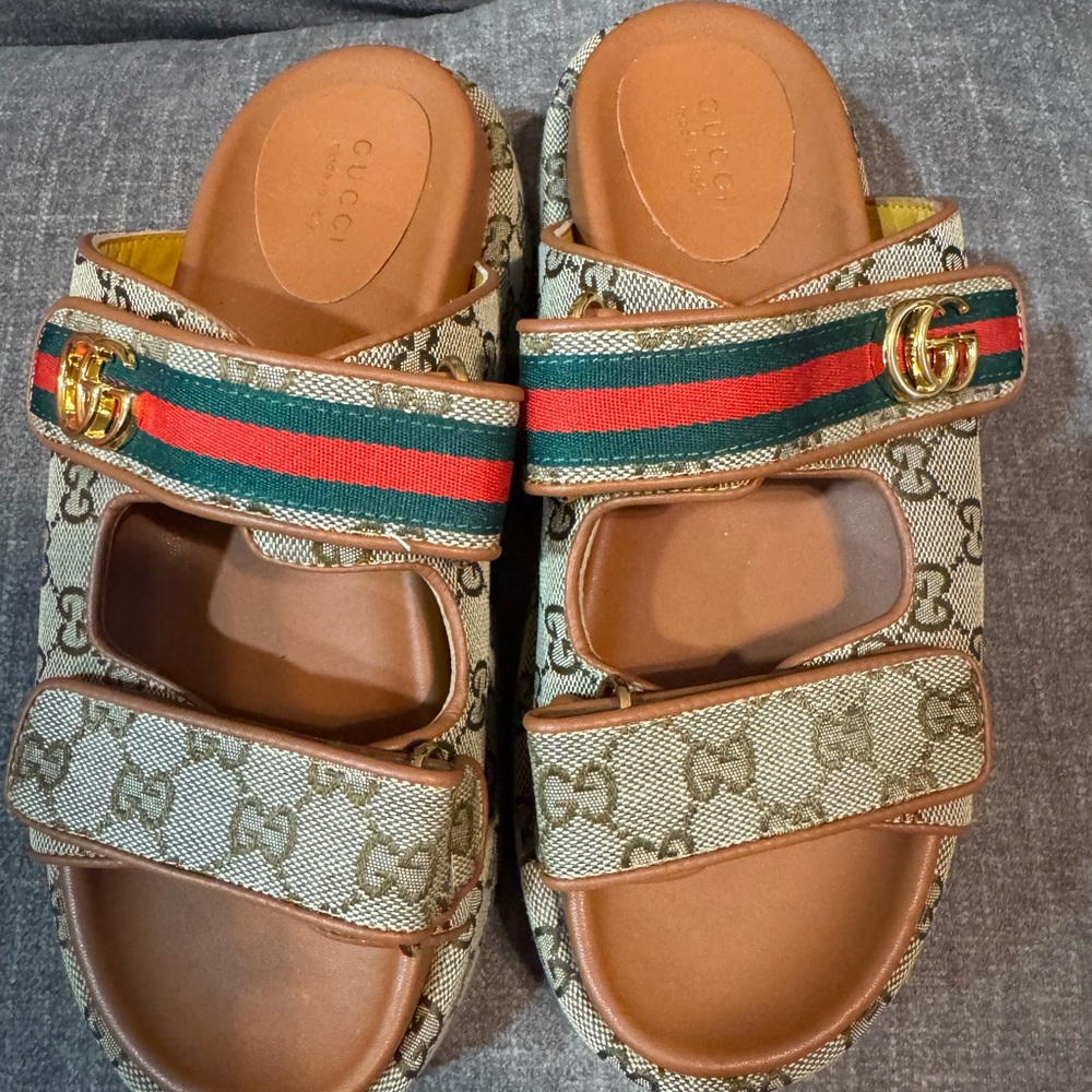 Gucci Sandals - size Euro 41